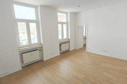 Wohnung Krefeld Uerdingen - 2 Zimmer, 66 m&sup2;, 700&euro; | Angebot:26841306