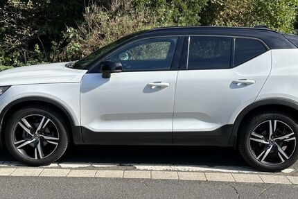 Volvo XC40 75.000 km 22.499 &euro; Köln 51147