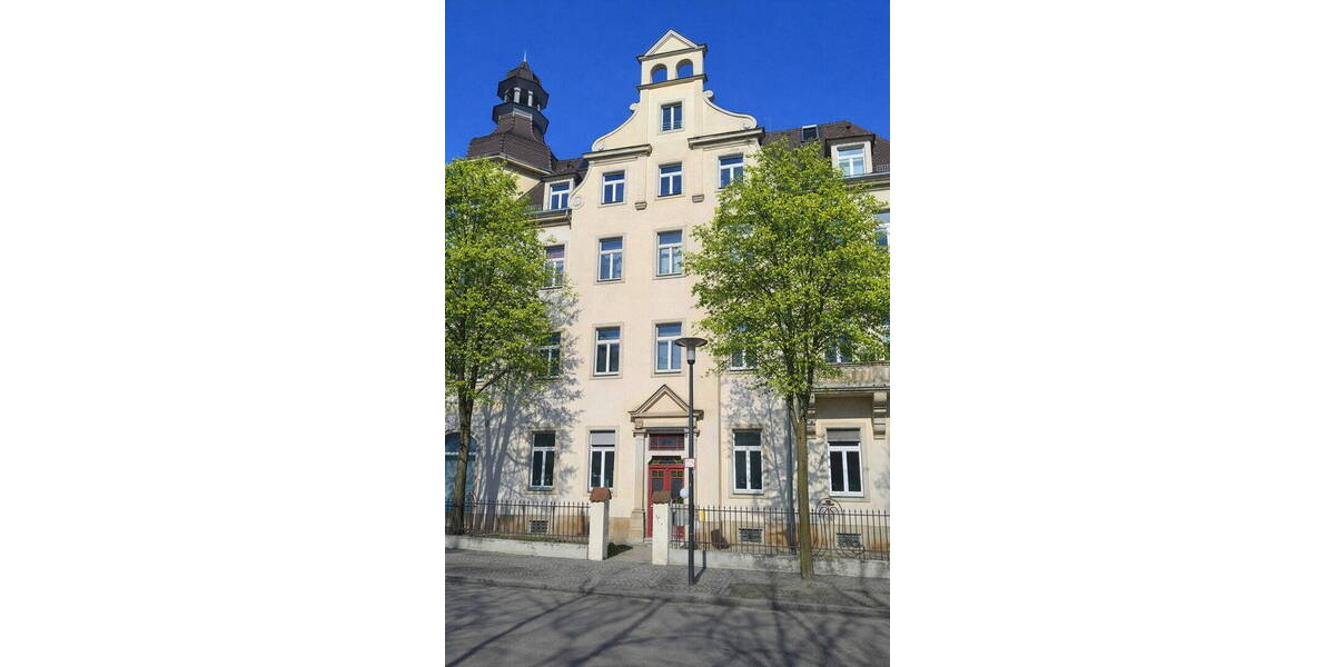 Etagenwohnung Dresden Mickten - 5 Zimmer, 139 m&sup2;, 299.000&euro; | Angebot:26334930
