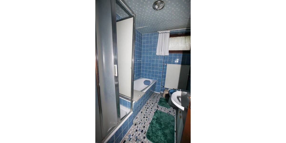 Einfamilienhaus Regen - 8 Zimmer, 157 m&sup2;, 239.000&euro; | Angebot:26674917