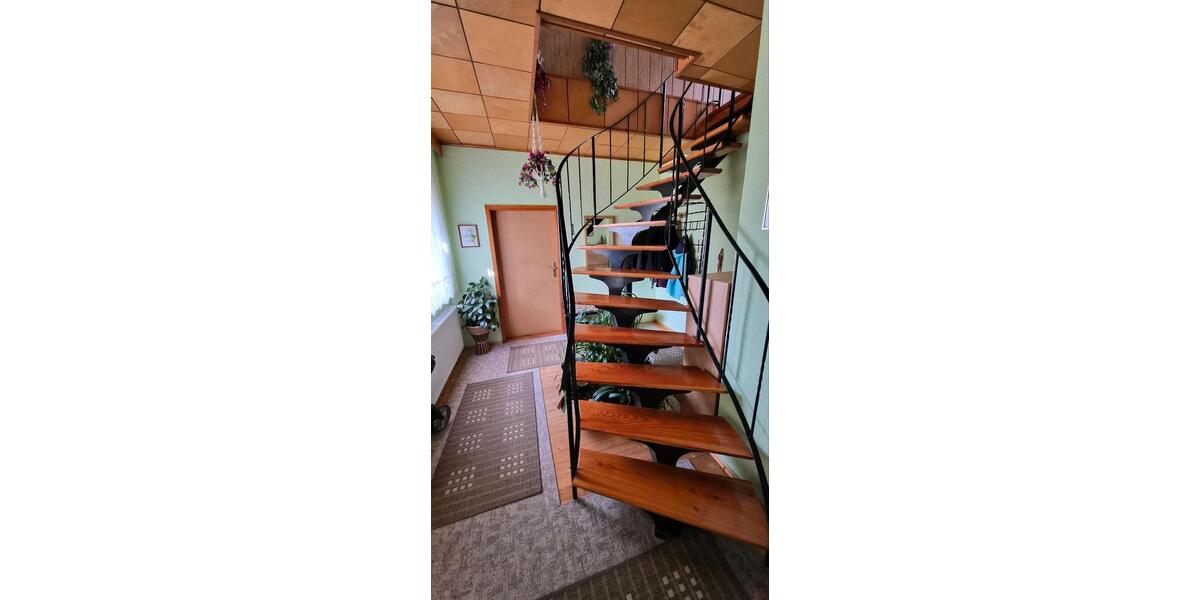 Einfamilienhaus Arnstein - 5 Zimmer, 125 m&sup2;, 180.000&euro; | Angebot:26565443