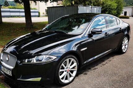 Jaguar XF 205.000 km 10.200 € Laufenburg 79725