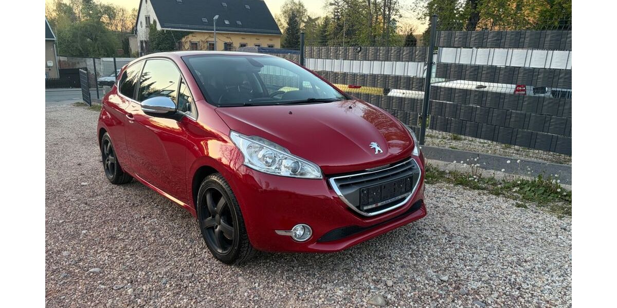 Peugeot 208 131.560 km 4.900 &euro; Chemnitz 09114