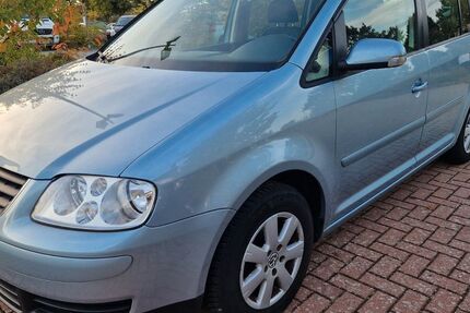 VW Touran 209.500 km 2.300 &euro; Burgdorf 31303