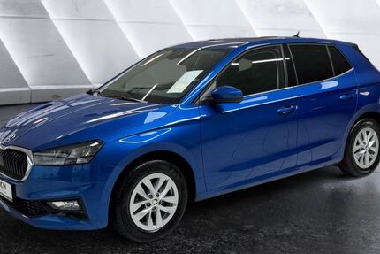 Skoda Fabia 12.069 km 20.900 &euro; Berlin 10553