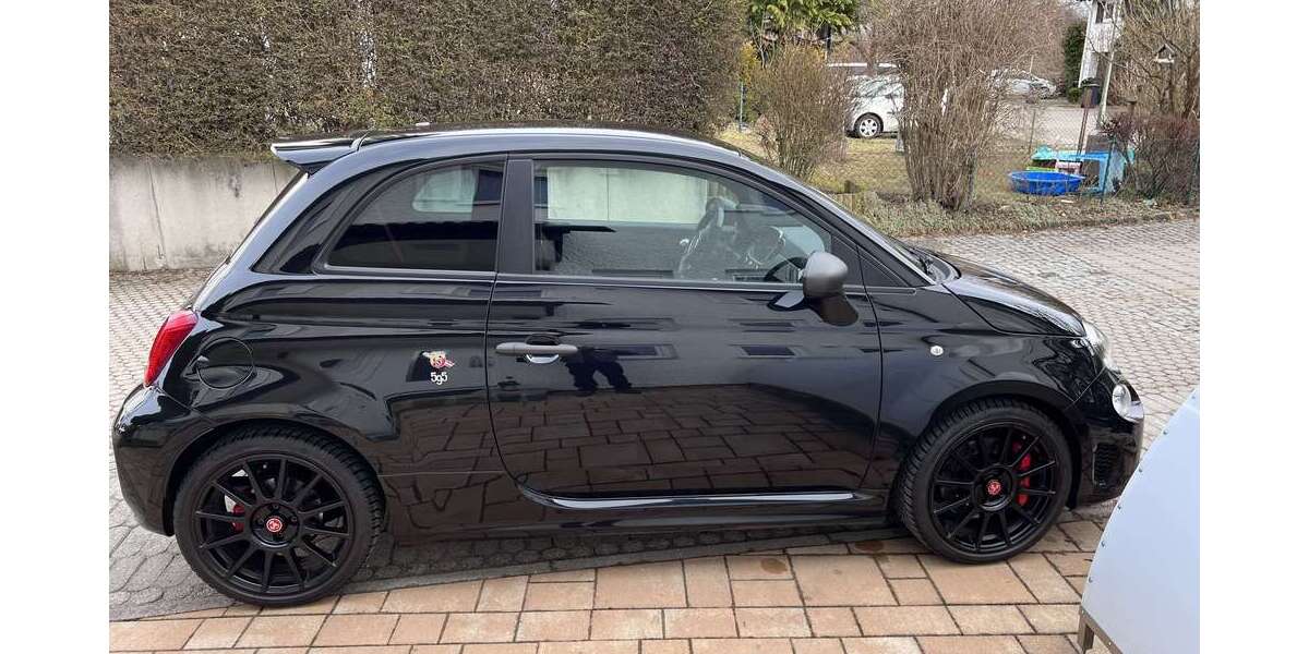 Abarth 595 Competizione 42.700 km 21.500 &euro; Unterhaching 82008