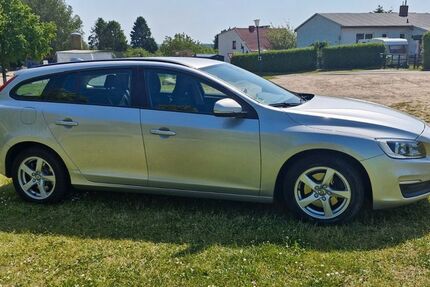 Volvo V60 131.500 km 15.000 &euro; Kröpelin 18236
