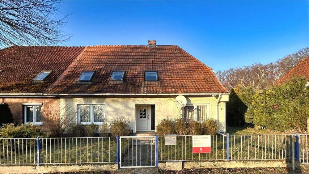 Doppelhaushälfte Gottesgabe Klein Welzin - 6 Zimmer, 160 m&sup2;, 219.000&euro; | Angebot:25670085