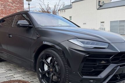 Lamborghini Urus 97.800 km 179.999 &euro; Unterföhring 85774