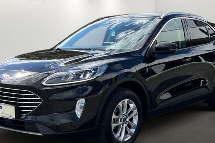 Ford Kuga 73.082 km 25.795 € Köln 51107