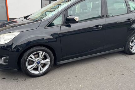 Ford C-Max 100.000 km 7.299 € Frankfurt am Main 60314