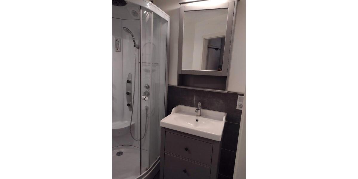 Gewerbeobjekt Moers Rheinkamp - 250&euro; | Angebot:26389286