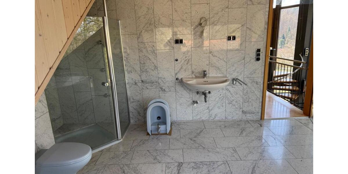 Etagenwohnung Gemünden am Main - 2 Zimmer, 105 m&sup2;, 258.000&euro; | Angebot:26819292