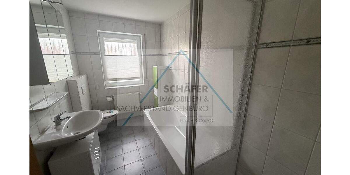 Etagenwohnung Bassum - 3 Zimmer, 84 m&sup2;, 198.000&euro; | Angebot:25742397