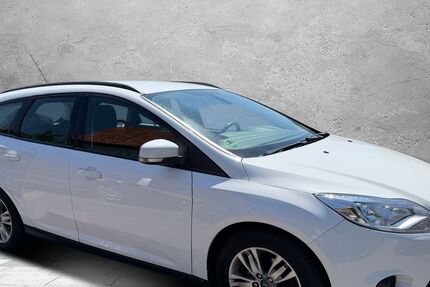 Ford Focus 169.000 km 3.499 &euro; Detmold 32758