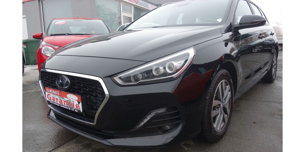 Hyundai i30 115.300 km 11.990 &euro; Hof 95030