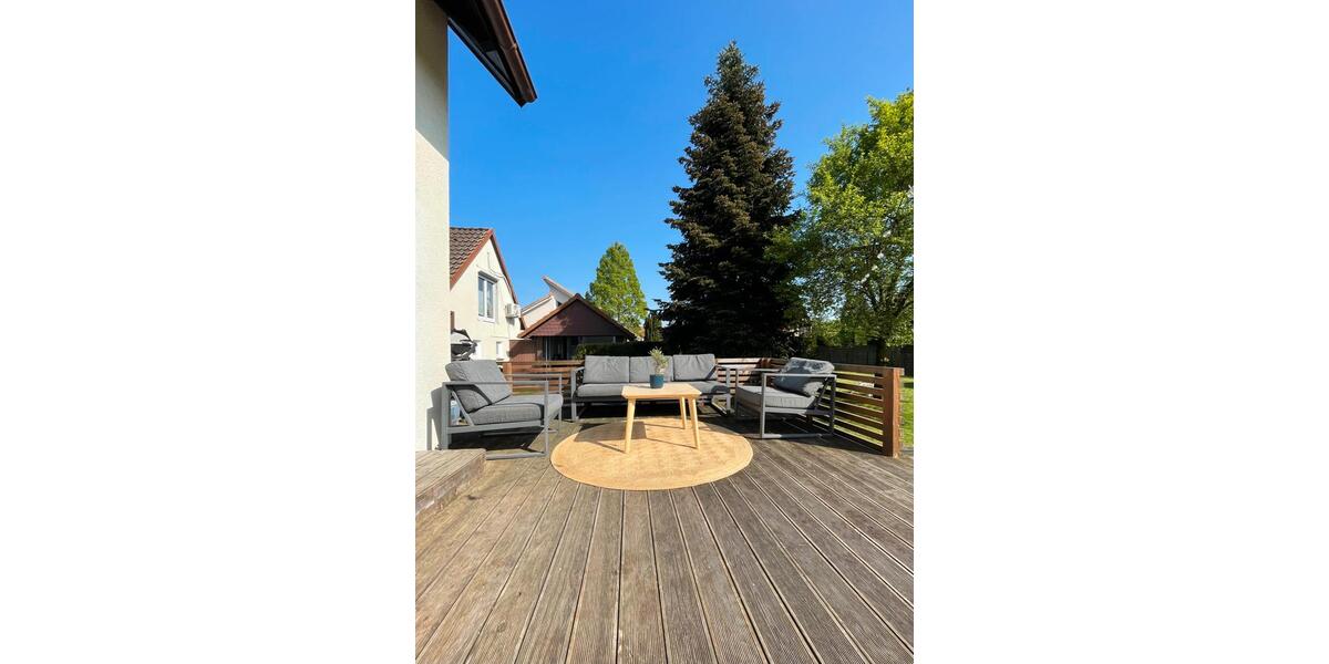 Großzügiges Einfamilienhaus mit Traumgarten und Anliegerwohnung 7 zimmer