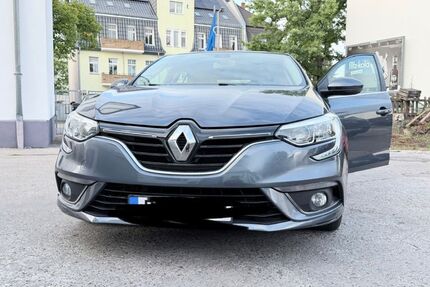 Renault Megane 155.000 km 6.200 &euro; Berlin 12351
