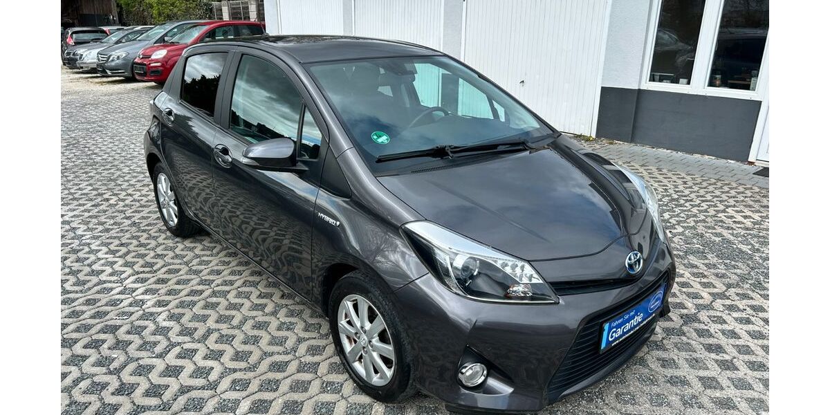 Toyota Yaris 78.137 km 9.900 &euro; Trier 54295