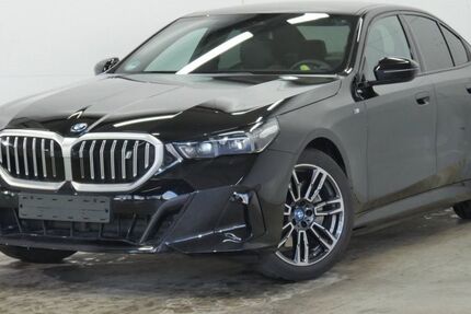 BMW i5 21.500 km 59.950 &euro; Dillingen 89407