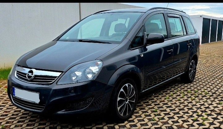 Opel Zafira 119.000 km 5.950 &euro; Köln 50769
