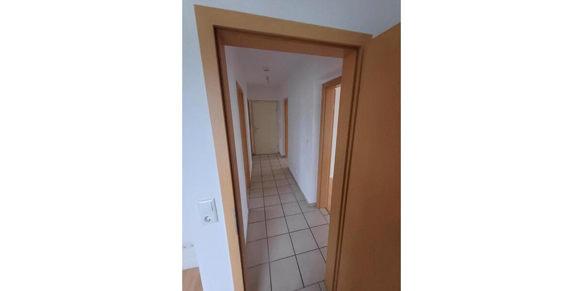 Erdgeschoßwohnung Grevesmühlen - 3 Zimmer, 65 m&sup2;, 550&euro; | Angebot:25022825