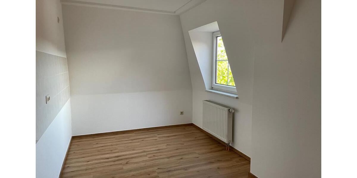 Etagenwohnung Meiningen - 2 Zimmer, 65 m&sup2;, 430&euro; | Angebot:26382583