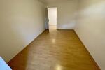 **Ihr neues Zuhause wartet: 4-Raum-Wohnung mit Komfort-Badezimmer und großzügigem Wohnambiente!** - Dachgeschoßwohnung Gera Alt-Bieblach | Angebot:26876574