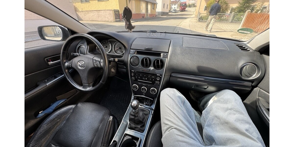 Mazda 6 195.000 km 1.100 &euro; Mallersdorf-Pfaffenberg 84066