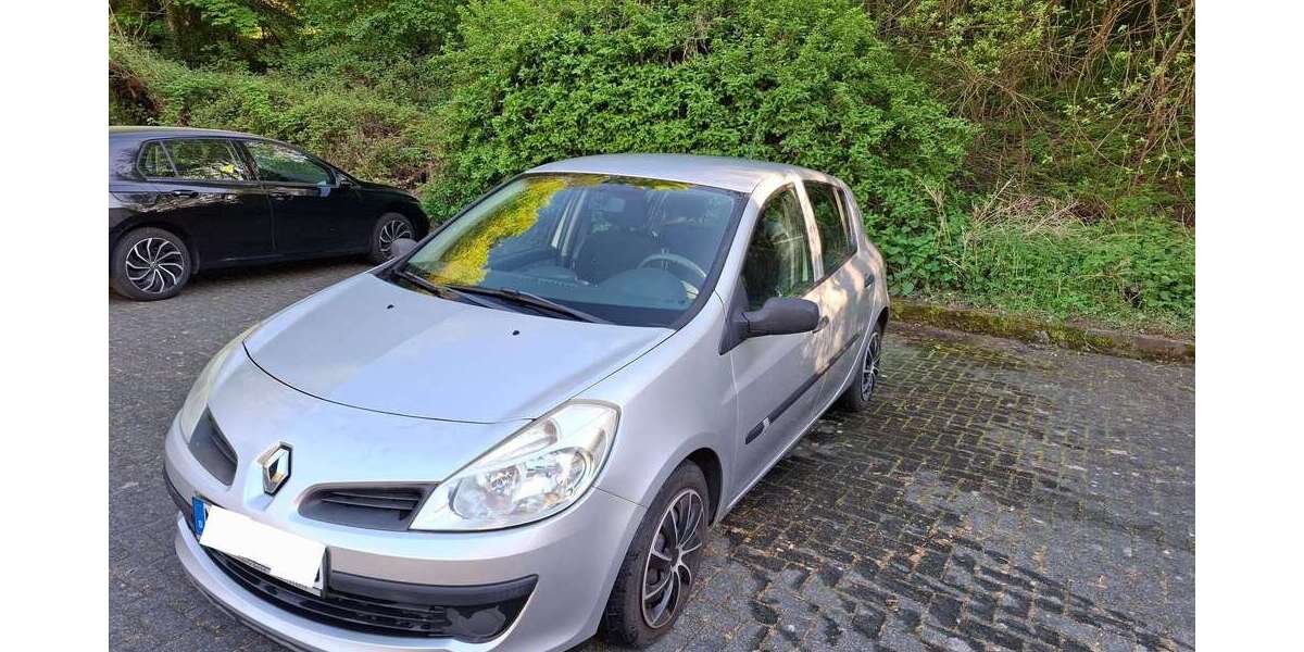 Renault Clio 102.590 km 3.300 &euro; Merzig, Kreisstadt 66663