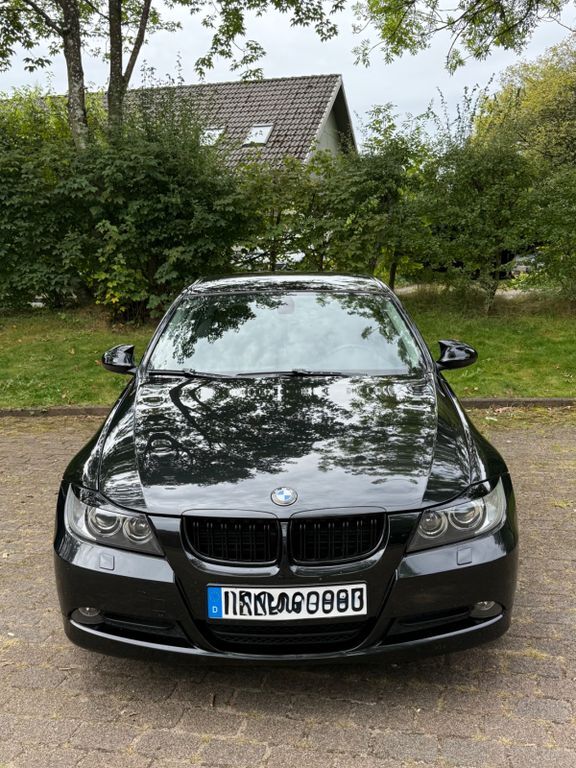 BMW 318 191.000 km 6.500 € Aukrug 24613