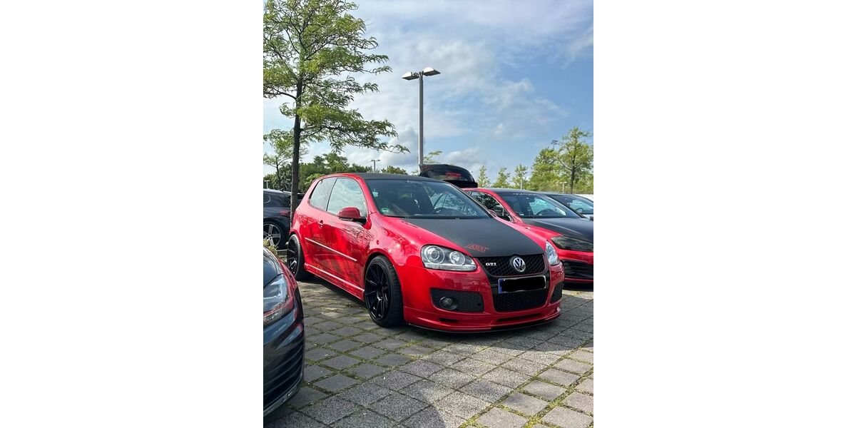 VW Golf 57.000 km 15.800 &euro; Durchhausen 78591