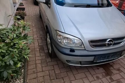 Opel Zafira 253.780 km 1.200 € Liebenau 31618