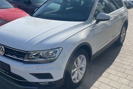 VW Tiguan 75.920 km 23.995 &euro; München 80993