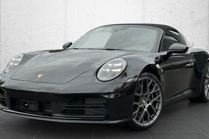 Porsche 992 6.000 km 189.900 &euro; Regensburg 93055
