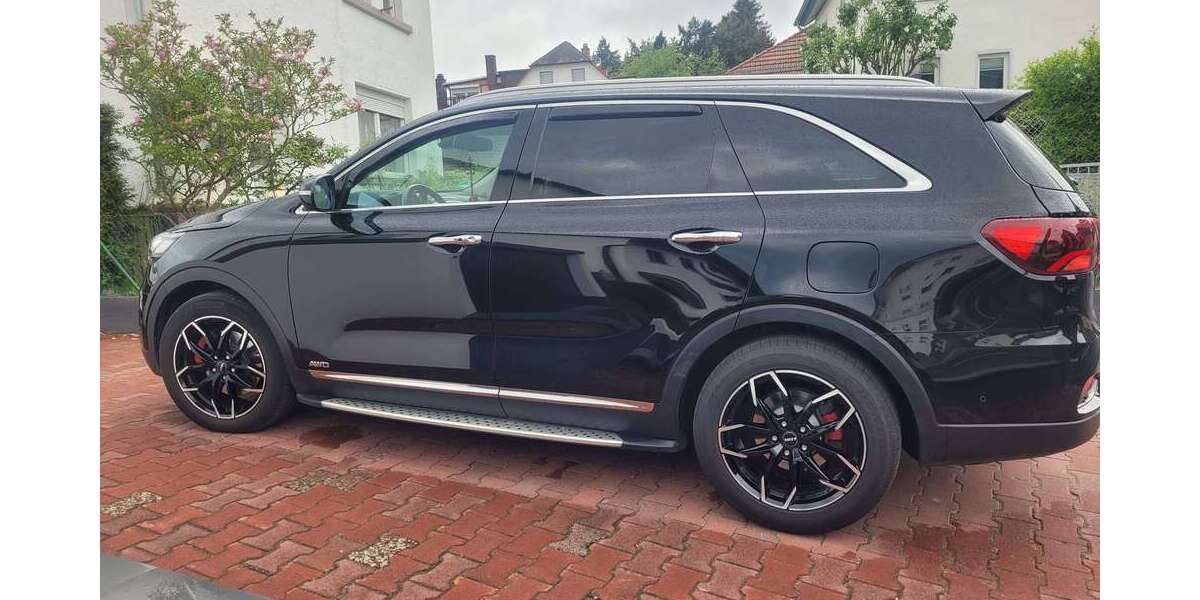 Kia Sorento 102.000 km 27.100 &euro; Neu-Anspach, Stadt 61267