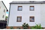 Doppelhaushälfte Marktredwitz - 6 Zimmer, 139 m&sup2;, 199.000&euro; | Angebot:27169732