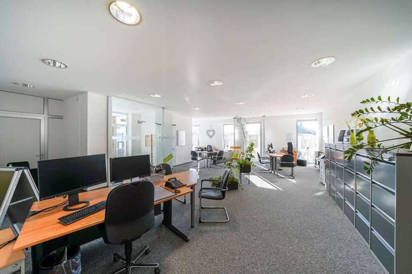 Büro in Zülpich 950 € 128 m²