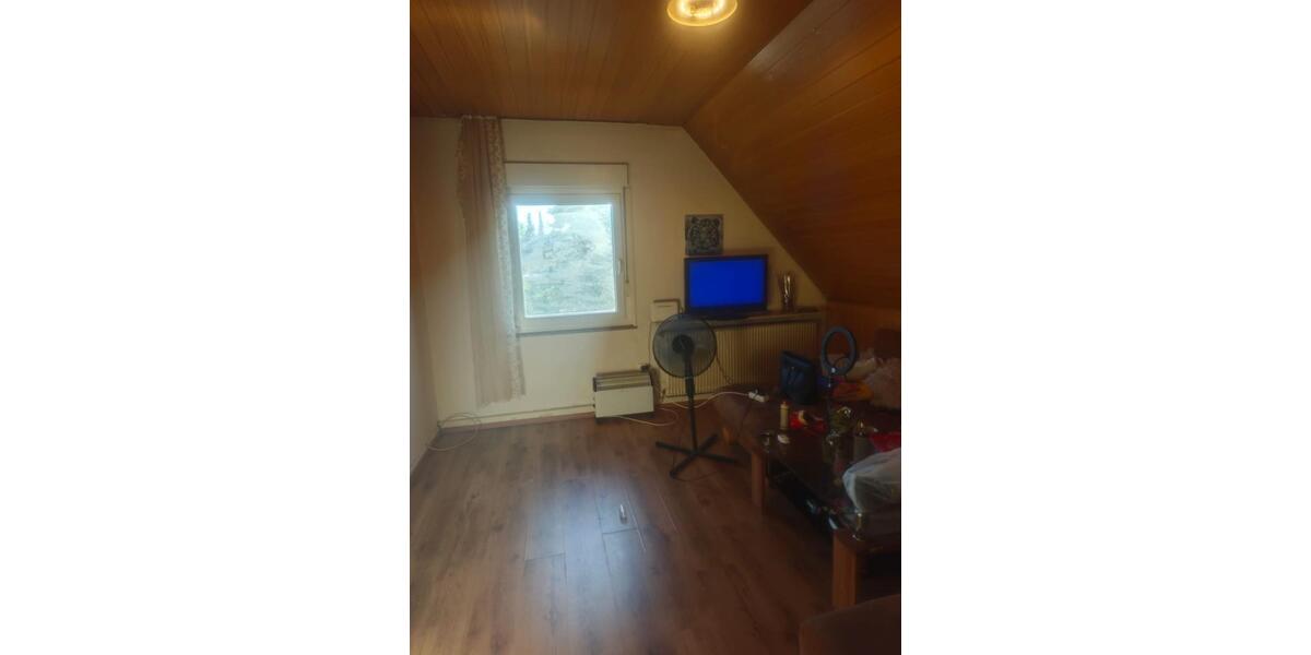 Dachgeschoßwohnung Bielefeld Brackwede - 2 Zimmer, 32 m&sup2;, 76.000&euro; | Angebot:26826776