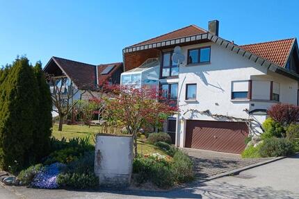 Haus Sigmaringen - 6 Zimmer, 280 m&sup2;, 650.000&euro; | Angebot:26353172