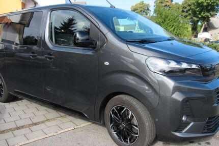 Peugeot Traveller 22.000 km 37.800 &euro; Schwarzenberg 08340