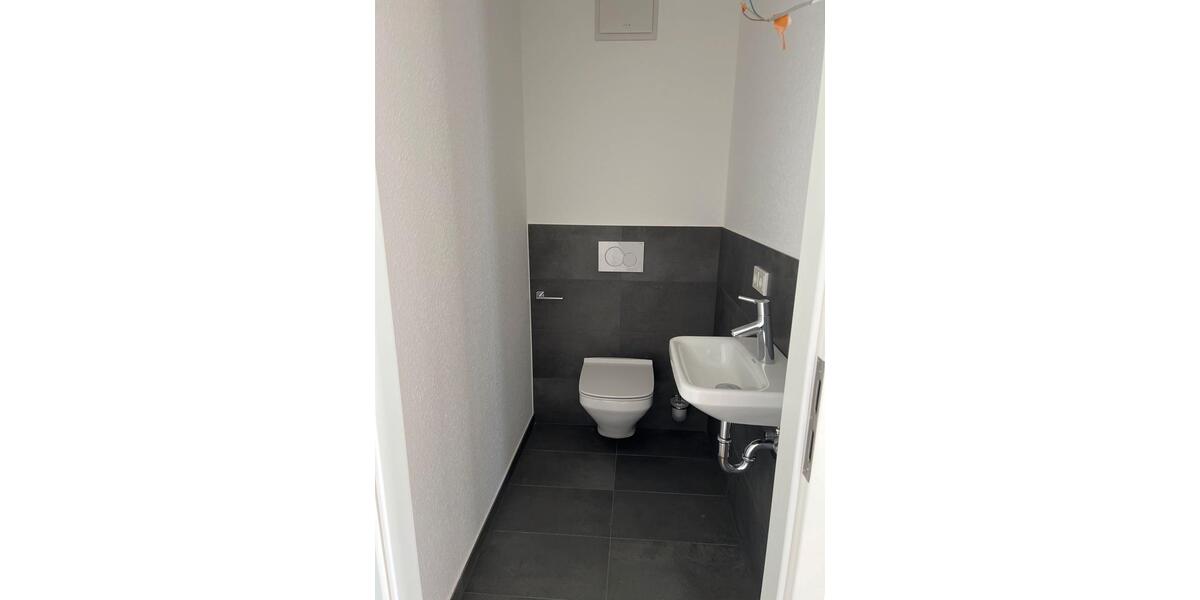 Etagenwohnung Hargesheim - 3 Zimmer, 124 m&sup2;, 1.550&euro; | Angebot:21638968