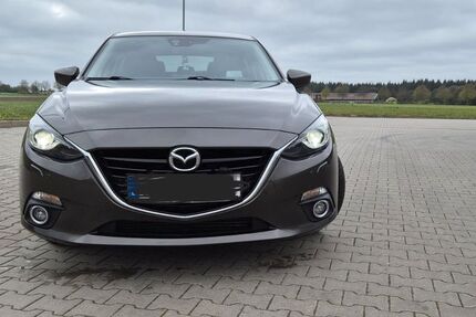 Mazda 3 204.000 km 7.300 &euro; Drochtersen 21706