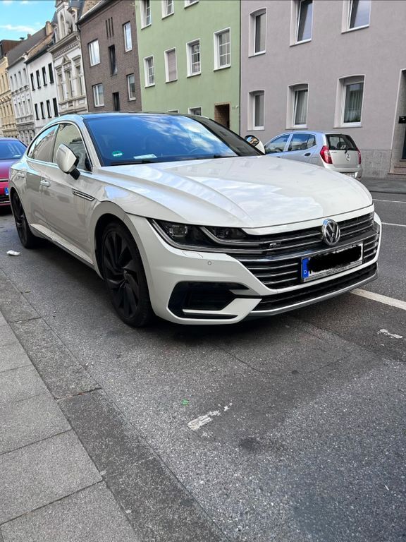 VW Arteon 91.000 km 22.900 € Mönchengladbach 41061