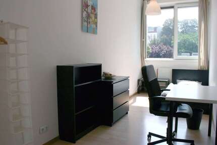 WG-Zimmer in Berlin 715 € 12 m² zimmer