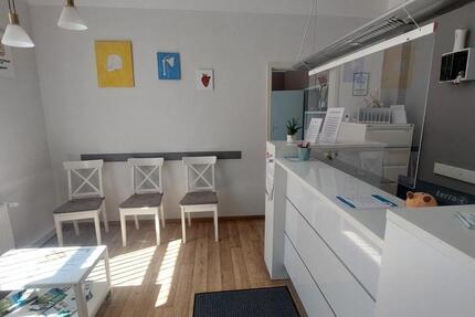 Büro Geschäftsstelle Praxis Gewerbe Vertrieb zimmer