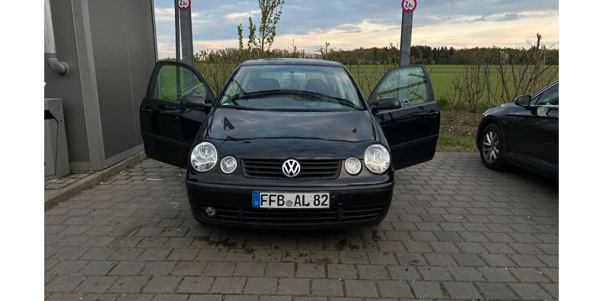 VW Polo 124.000 km 999 &euro; Puchheim 82178