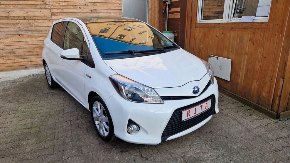 Yaris