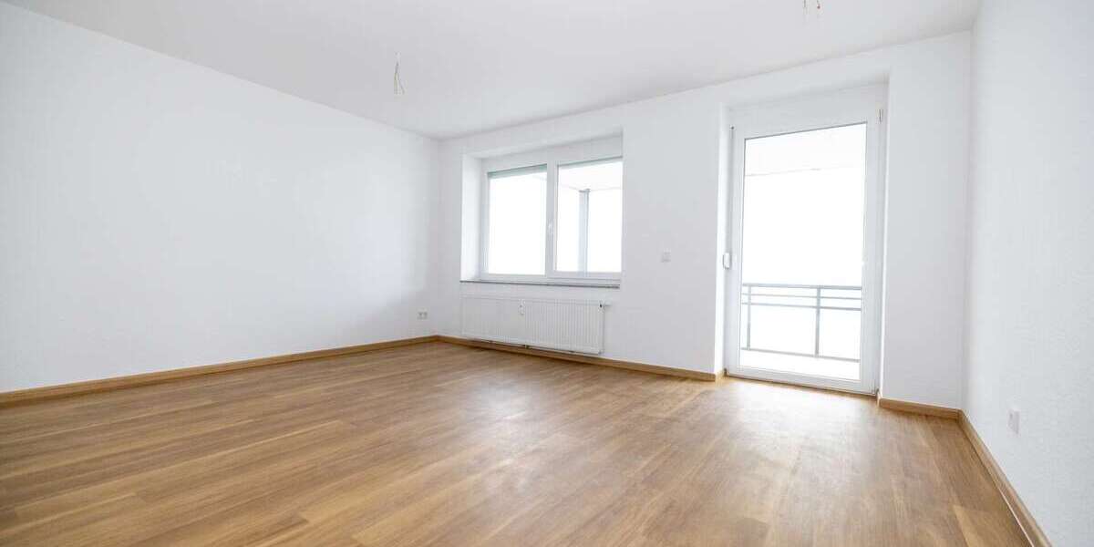 Etagenwohnung Villingen-Schwenningen Schwenningen - 4 Zimmer, 90 m&sup2;, 1.008&euro; | Angebot:25499215
