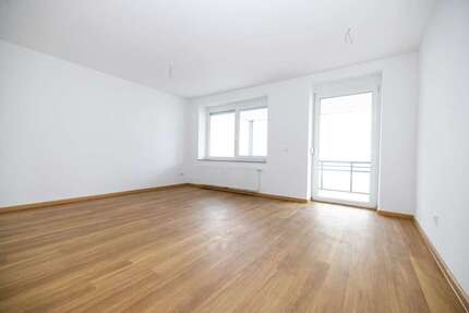 Wohnung Villingen-Schwenningen Schwenningen - 4 Zimmer, 90 m&sup2;, 1.008&euro; | Angebot:25499215